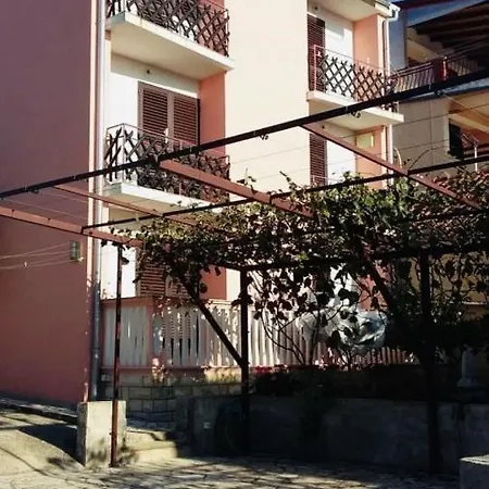 Dragica Guest house 3*