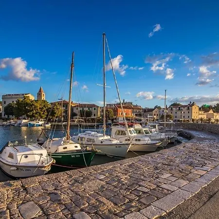 Dragica スベティ・フィリップ・イ・ヤコブ